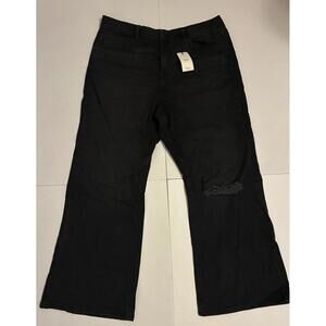 Forever 21 Plus Low Rise Flare Jeans Women’s Size 16 Black Distressed NWT